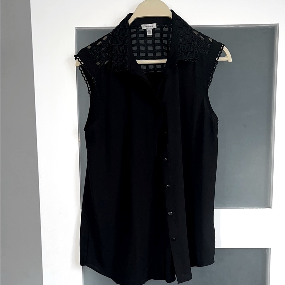 TRISTAN Black Sleeveless Women's Top